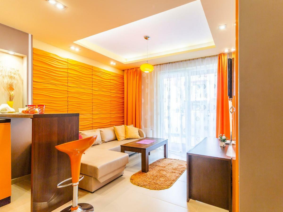 Apartament Pomaranczowy Z Basenem,Sauna-Blisko Morza. コウォブジェク エクステリア 写真